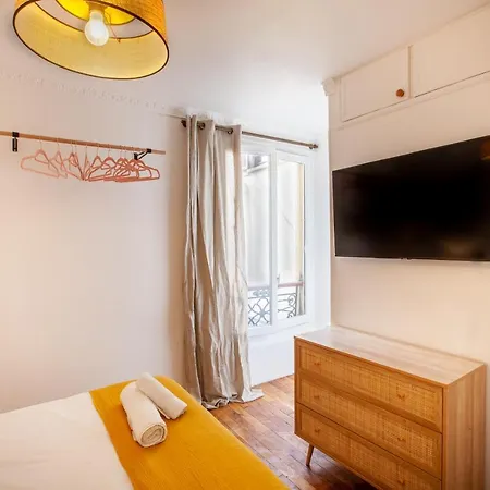 Apartman Eiffel Tower Rue Cler